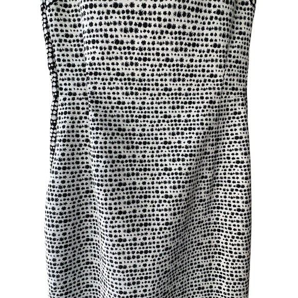 BANANA REPUBLIC | NWOT BLACK & WHITE OPEN BACK SLEEVELESS SHEATH DRESS | SIZE: 2 - Picture 4 of 10